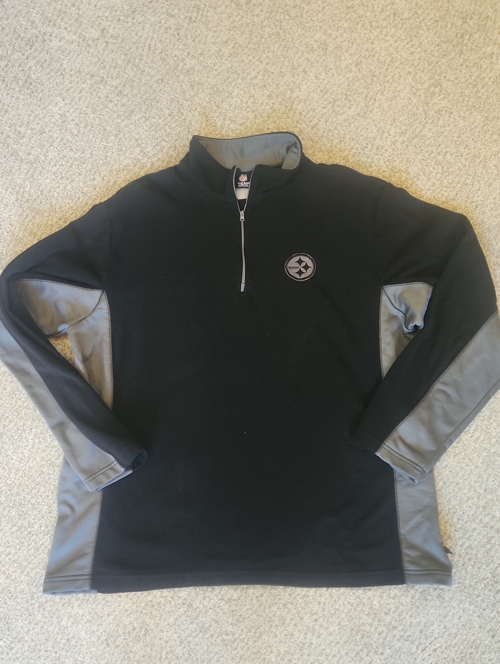 Men's Black & Gray Quarter-Zip Steelers Fleece Pullover